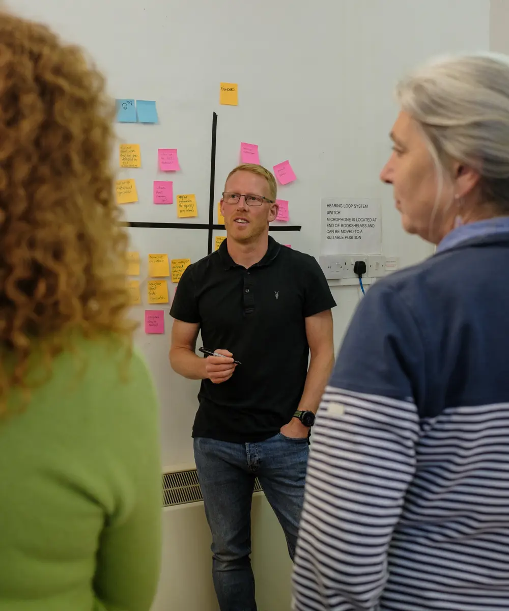 Photo of Stuart Chaffe leading a workshop